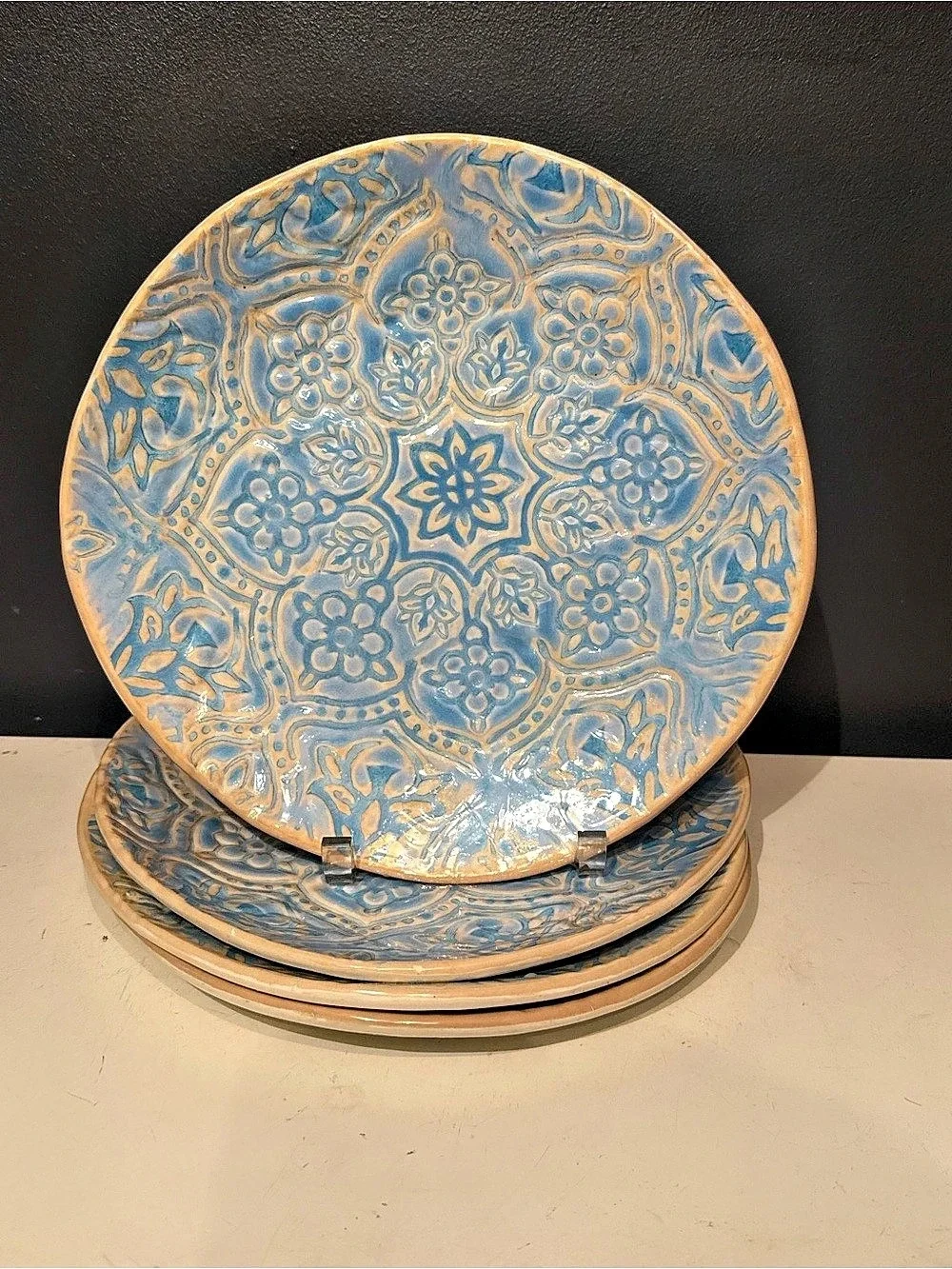 Cynthia Rowley Floral Blue & Tan Decorative Plates Set of 4